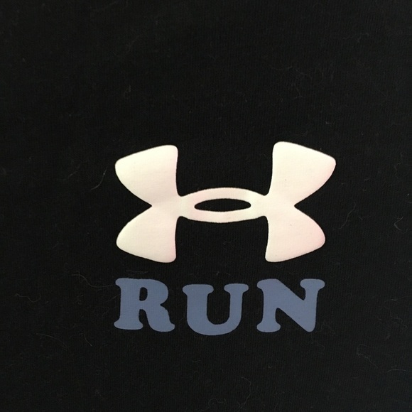 Under Armour Men's Black T-Shirt - Picture 3 of 5